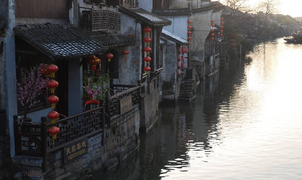 吉鹿力问答社区-专属想活出自我并要振作的时候,被父母讽刺得找不到那些方式?的交流平台